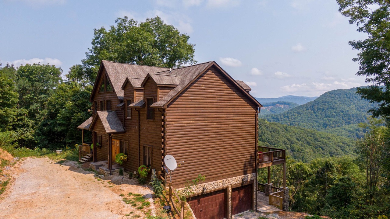 Photo of Outdoor in Frank