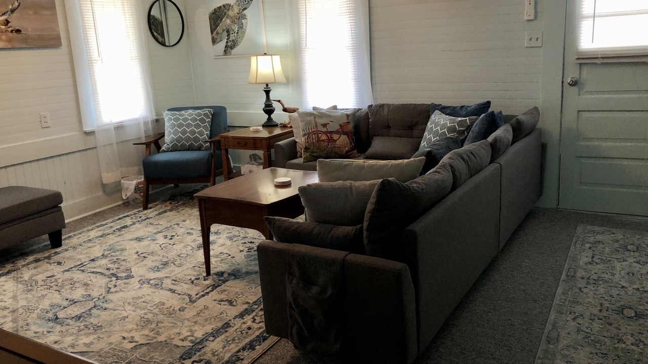 Photo of Livingroom in Avon