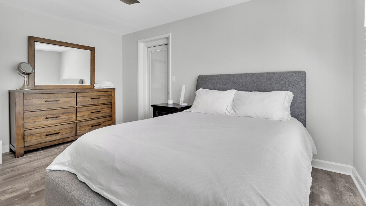 Photo of Bedroom in North Hills