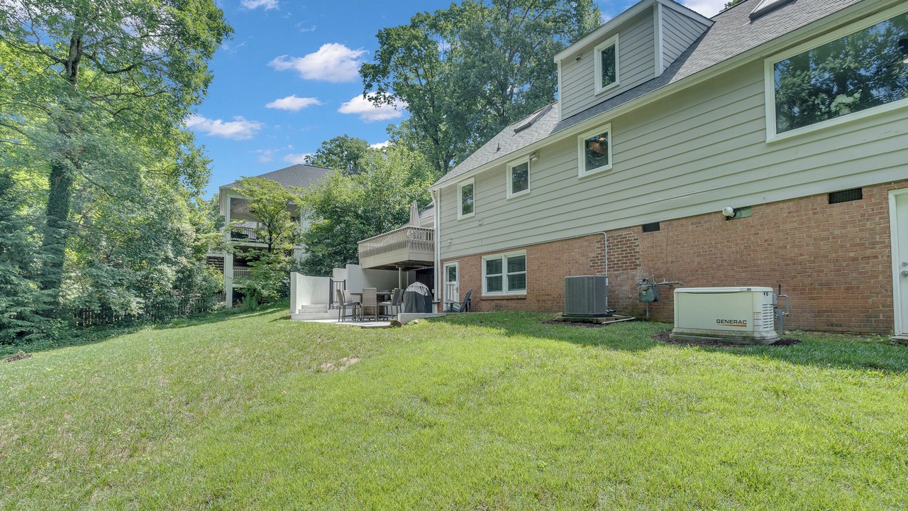 Photo of Outdoor in North Hills