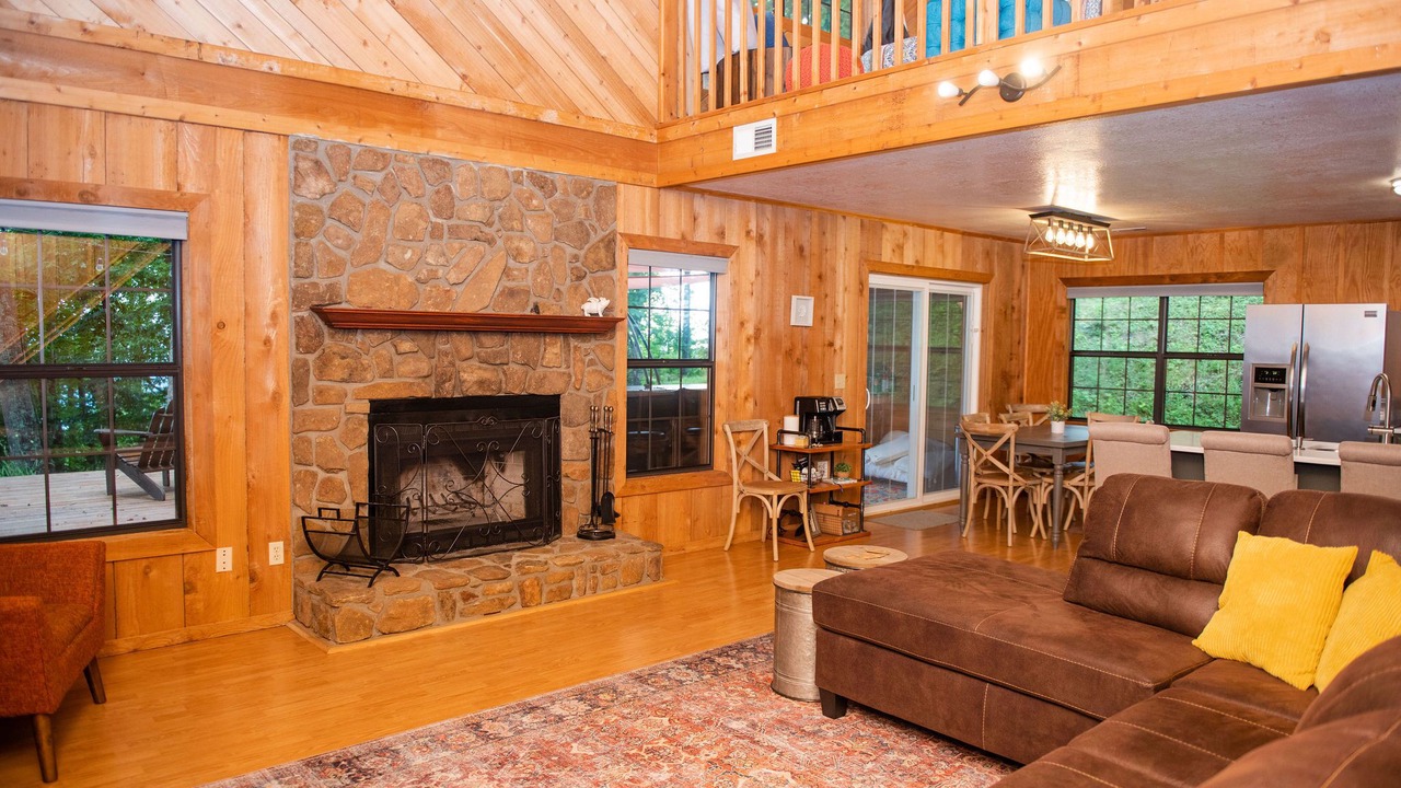 Photo of Livingroom in Sylva