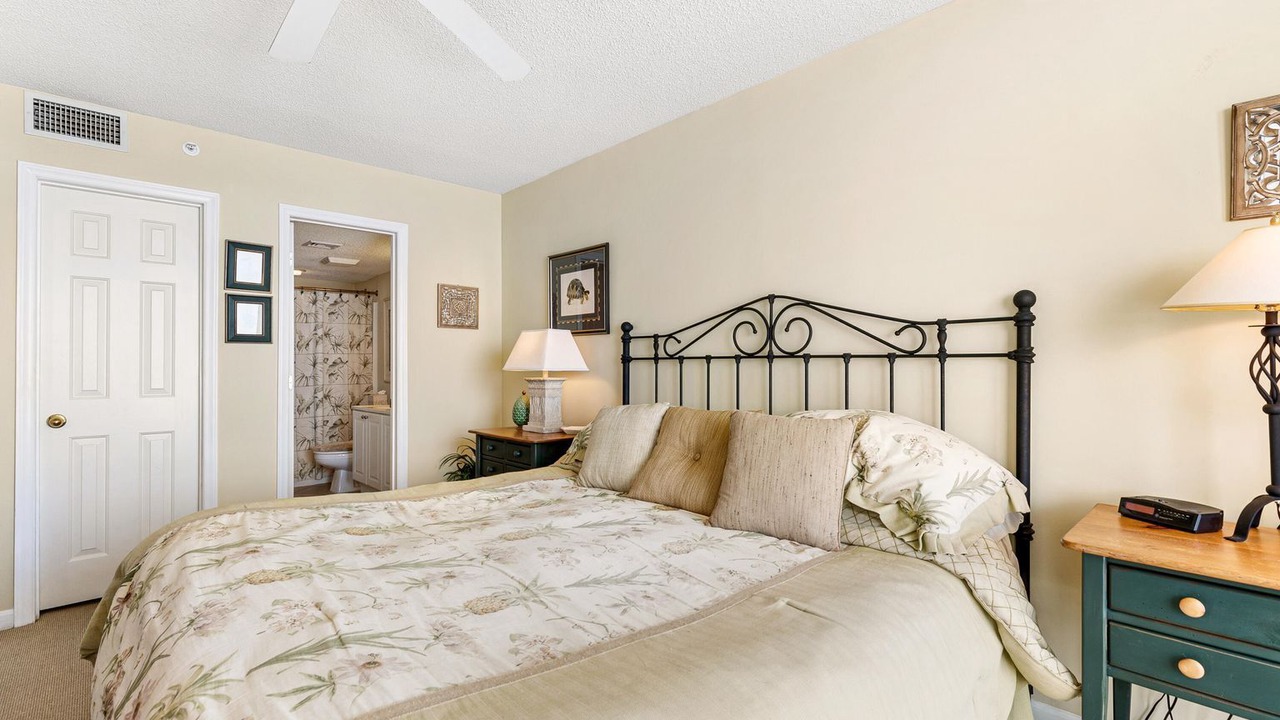 Photo of Bedroom in Folly Beach