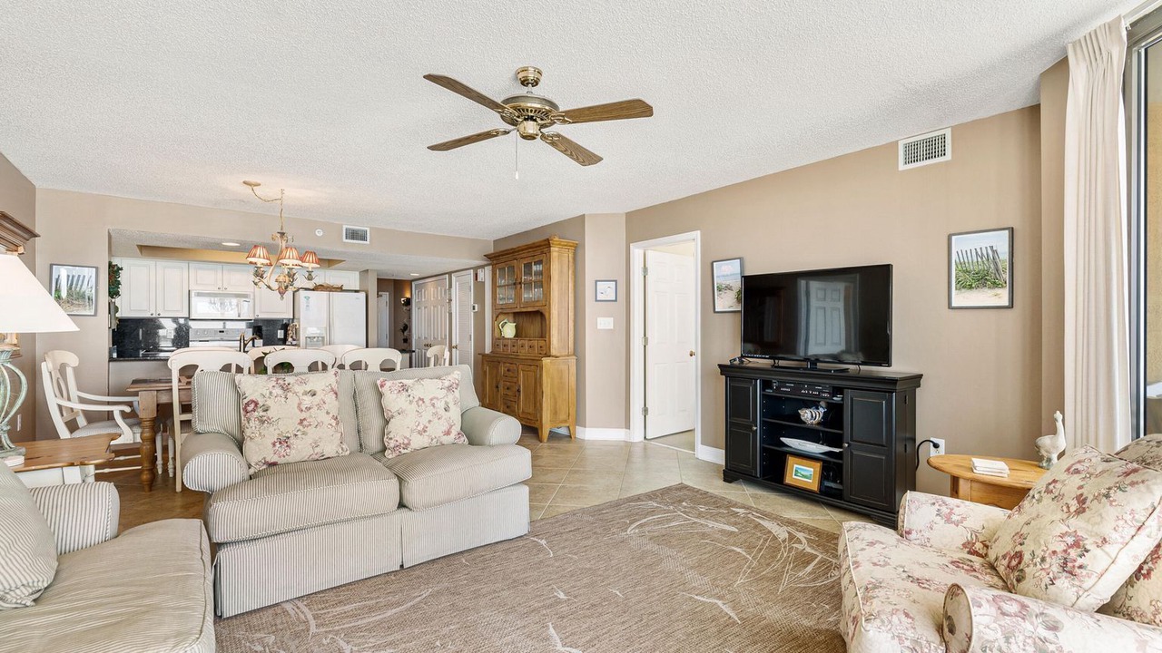 Photo of Livingroom in Folly Beach