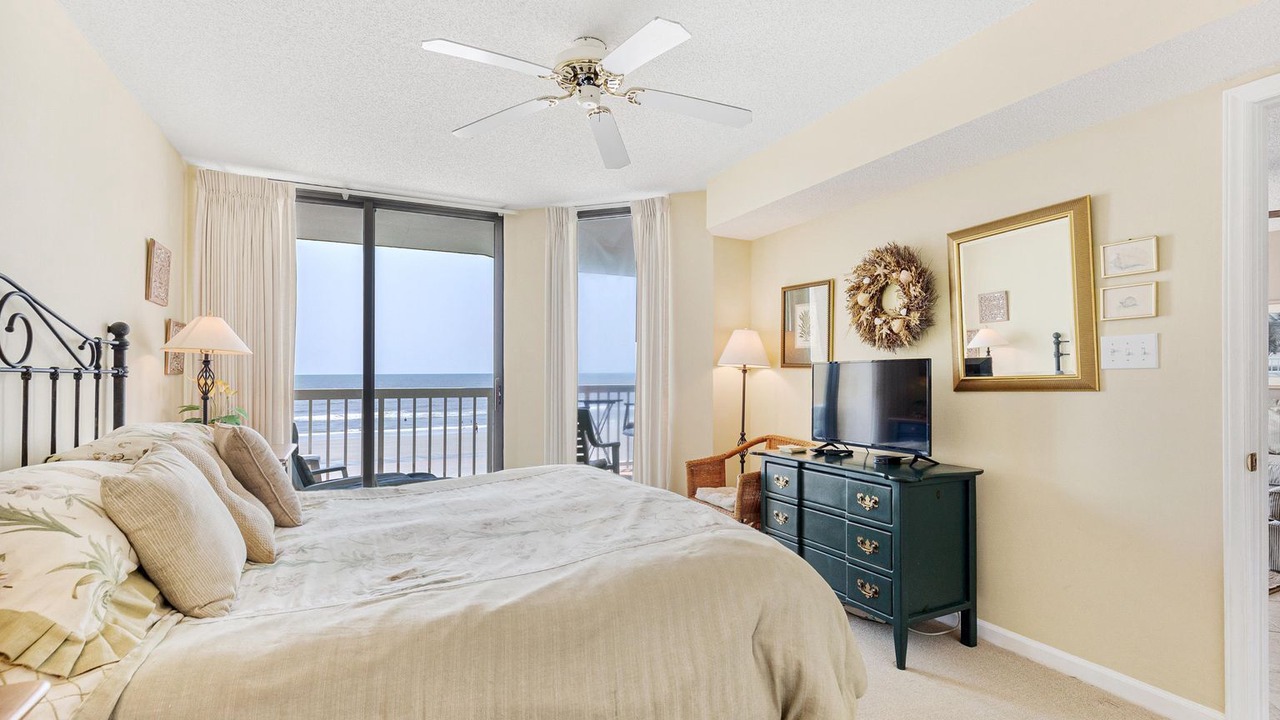 Photo of Bedroom in Folly Beach