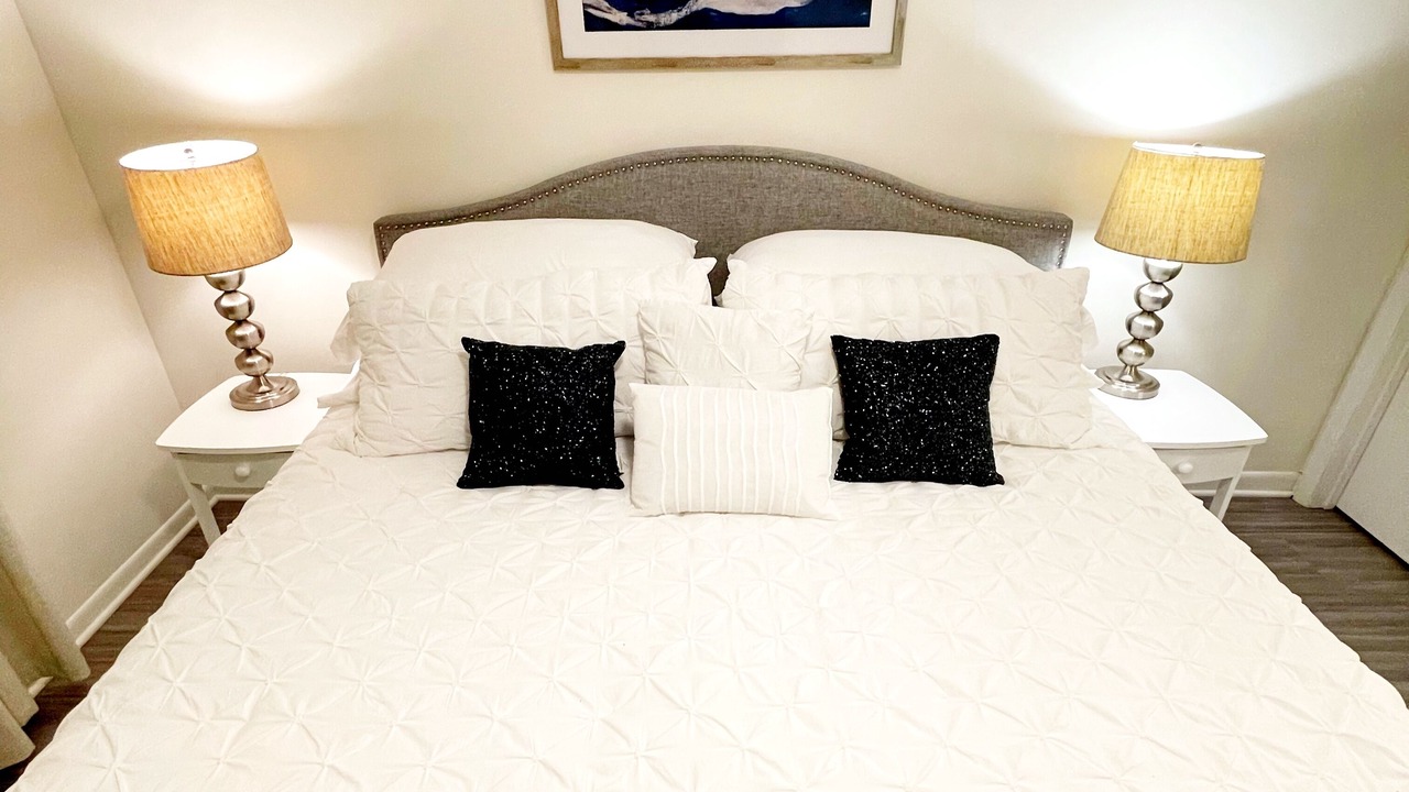 Photo of Bedroom in Indian Beach