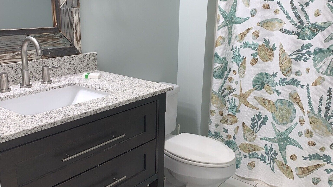 Photo of Bathroom in Sea Trail