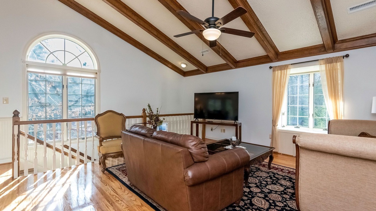 Photo of Livingroom in Boone