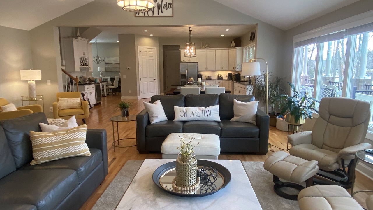Photo of Livingroom in Mooresville