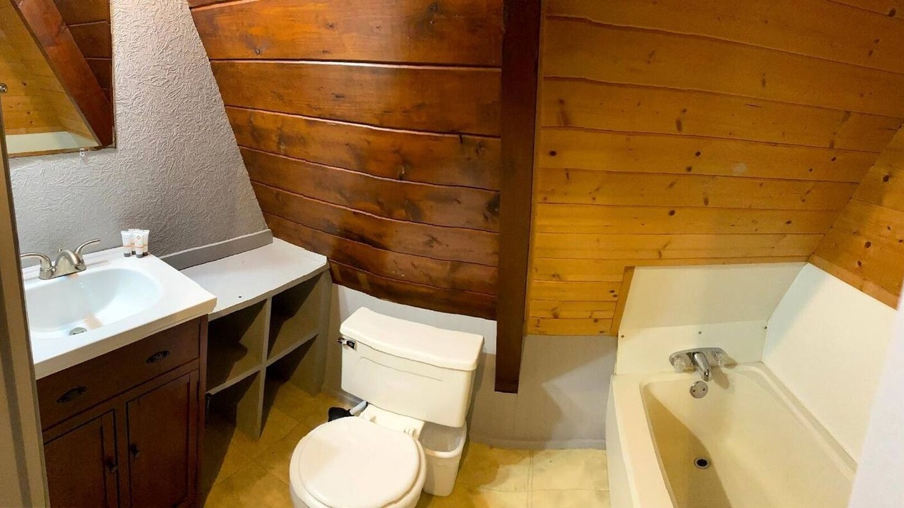 Photo of Bathroom in Wolf Laurel