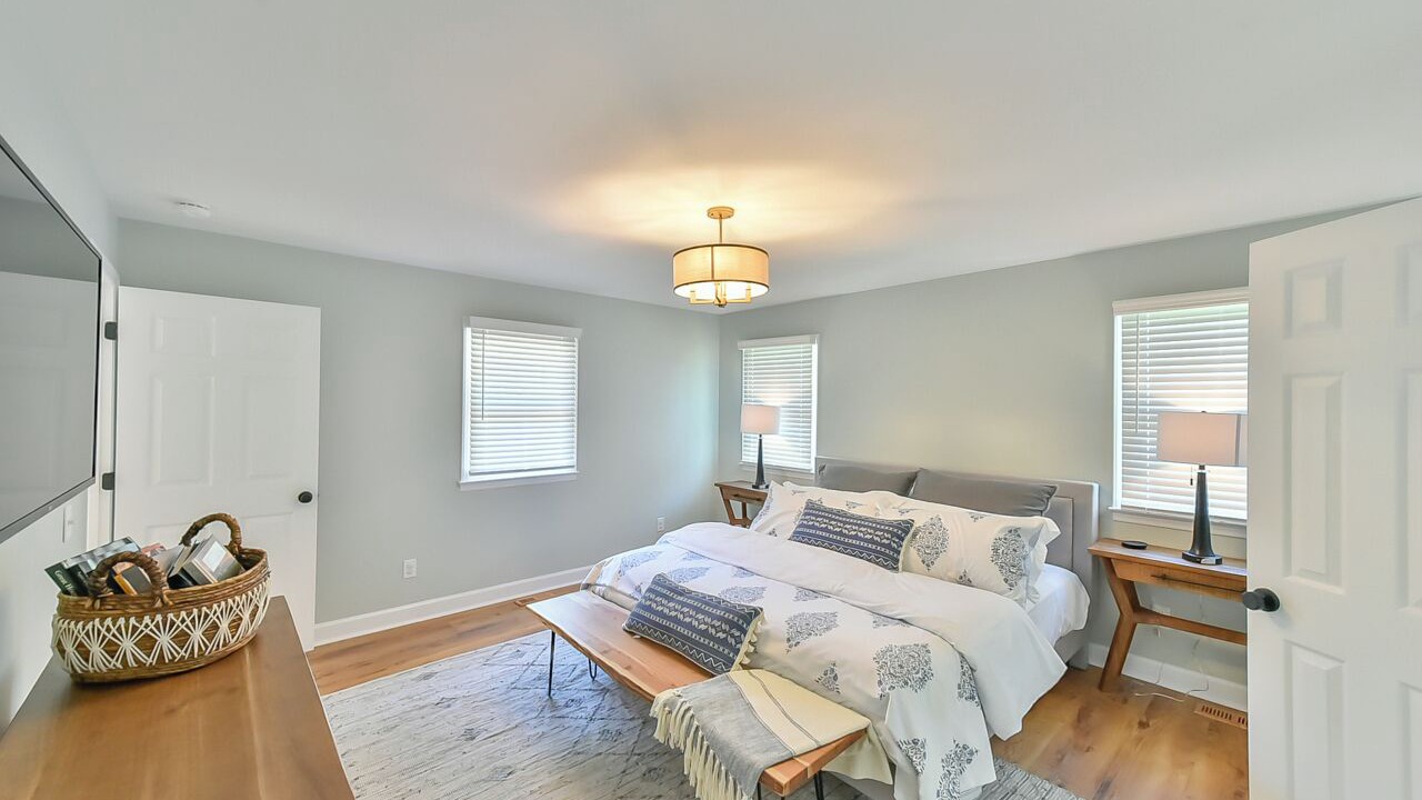 Photo of Bedroom in Roxboro