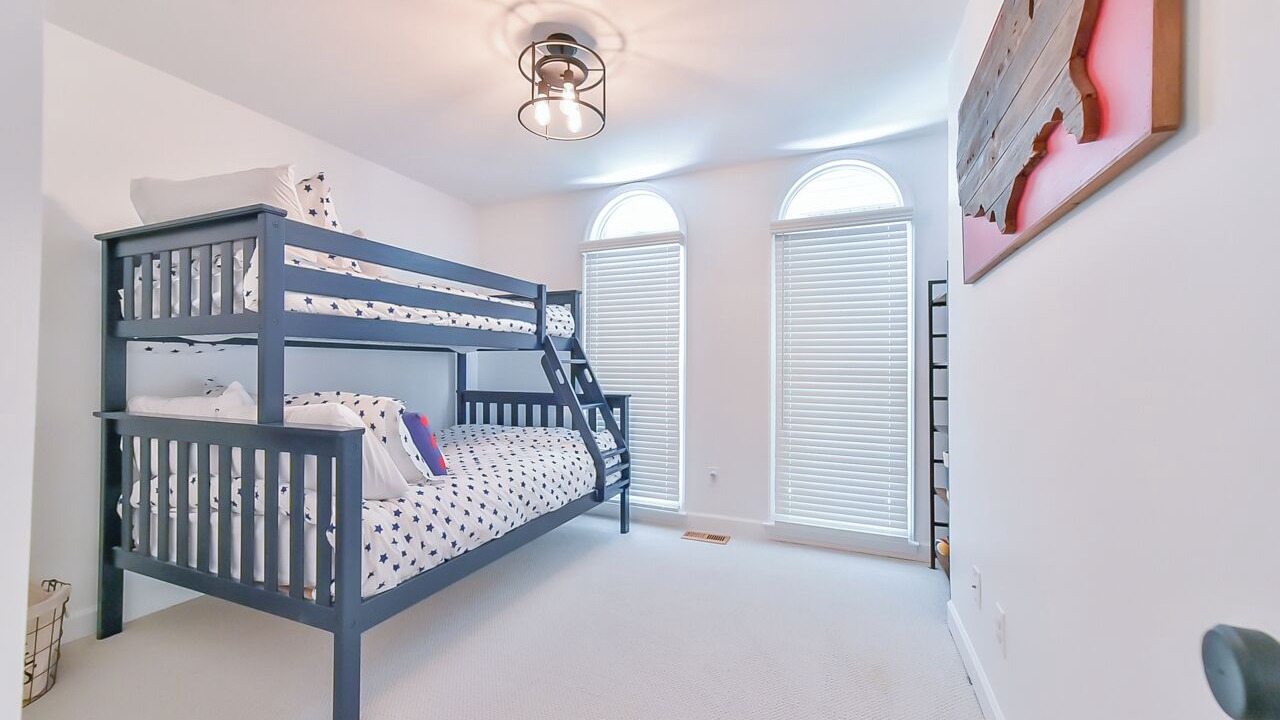 Photo of Bedroom in Roxboro