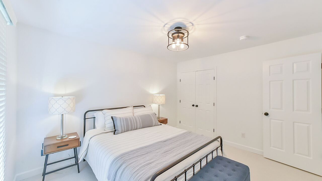 Photo of Bedroom in Roxboro