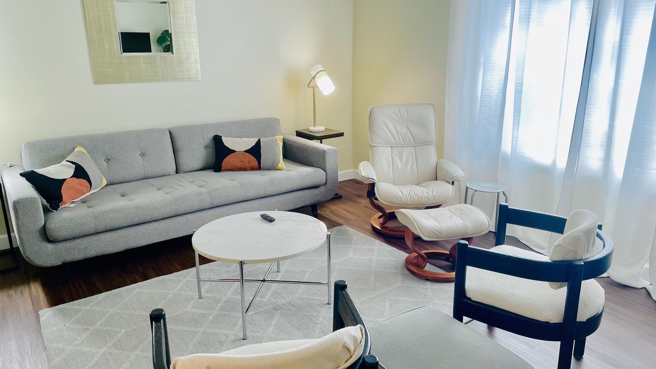 Photo of Livingroom in North Raleigh