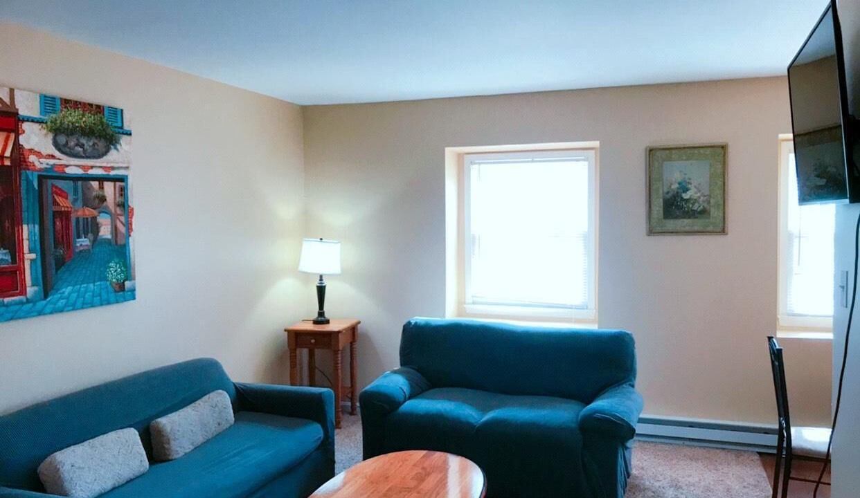 Photo of Livingroom in Downtown Greensboro