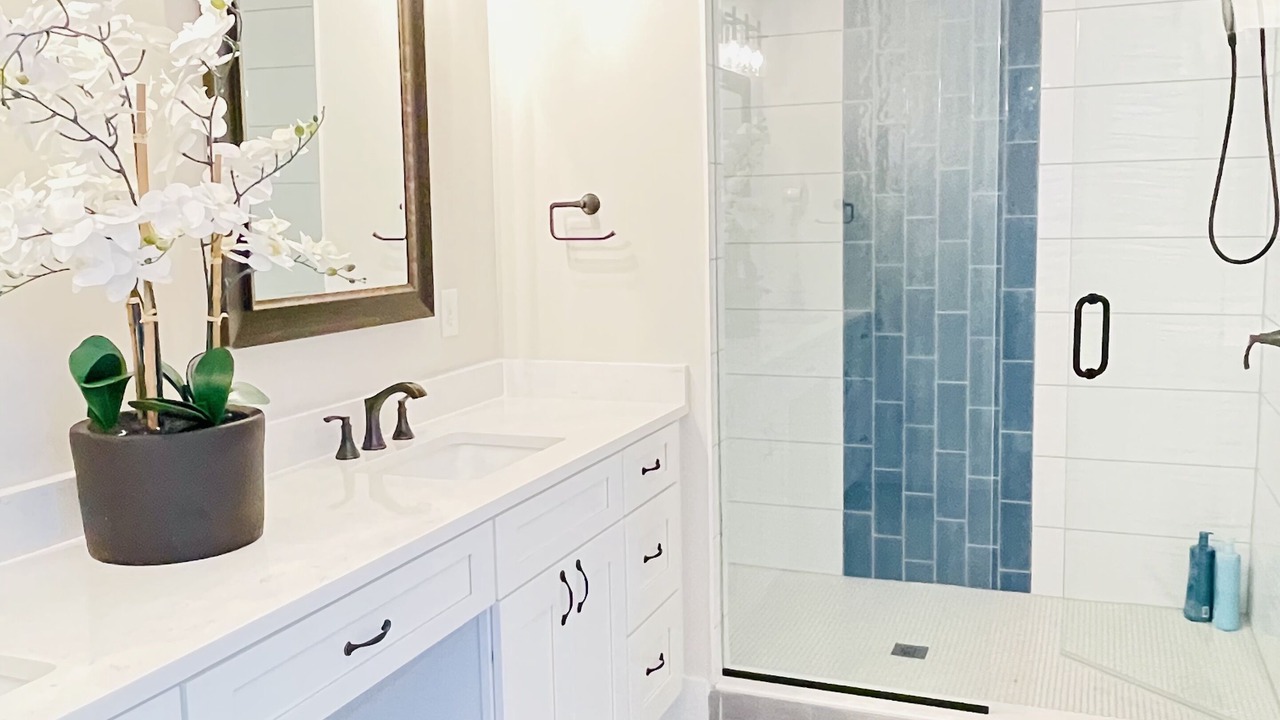 Photo of Bathroom in Mountain Island