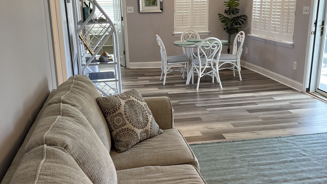 Photo of Livingroom in Atlantic Beach