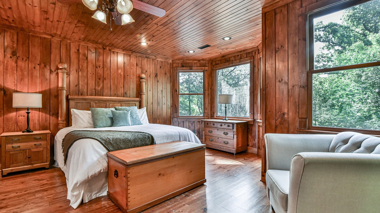 Photo of Bedroom in Gerton