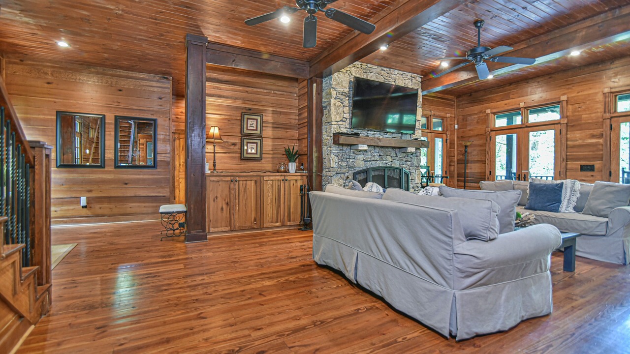 Photo of Livingroom in Gerton