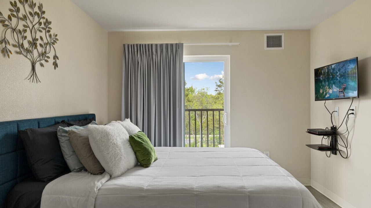 Photo of Bedroom in Arrowood