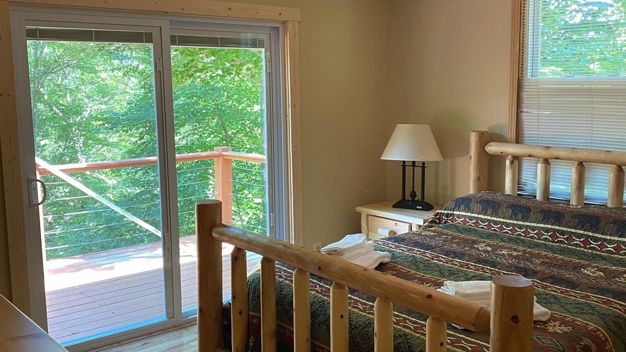Photo of Bedroom in Robbinsville