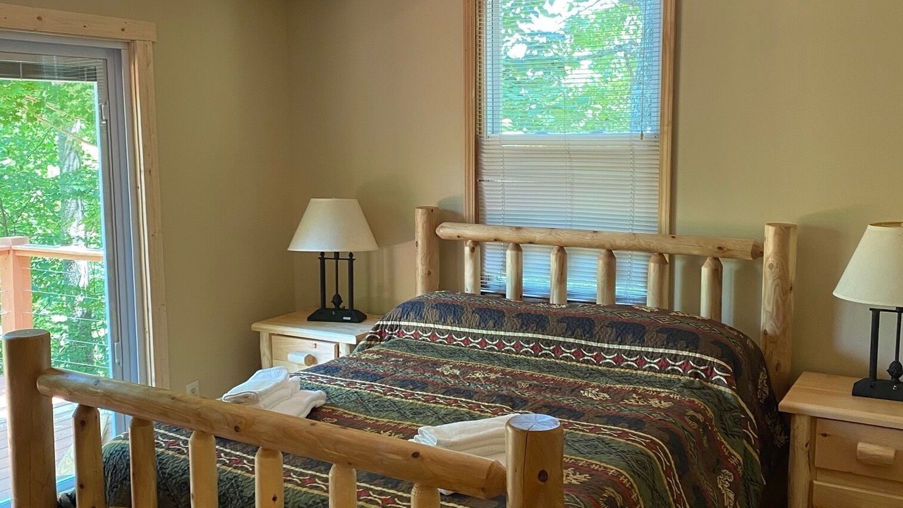 Photo of Bedroom in Robbinsville