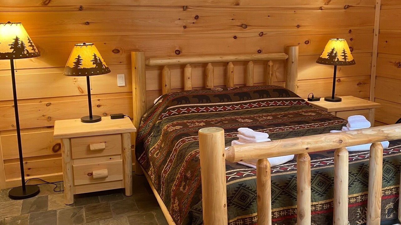 Photo of Bedroom in Robbinsville