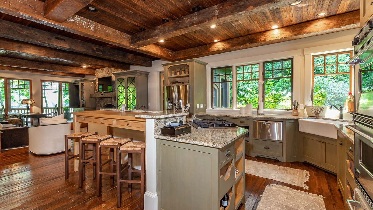 Photo of Kitchen in Lake Toxaway