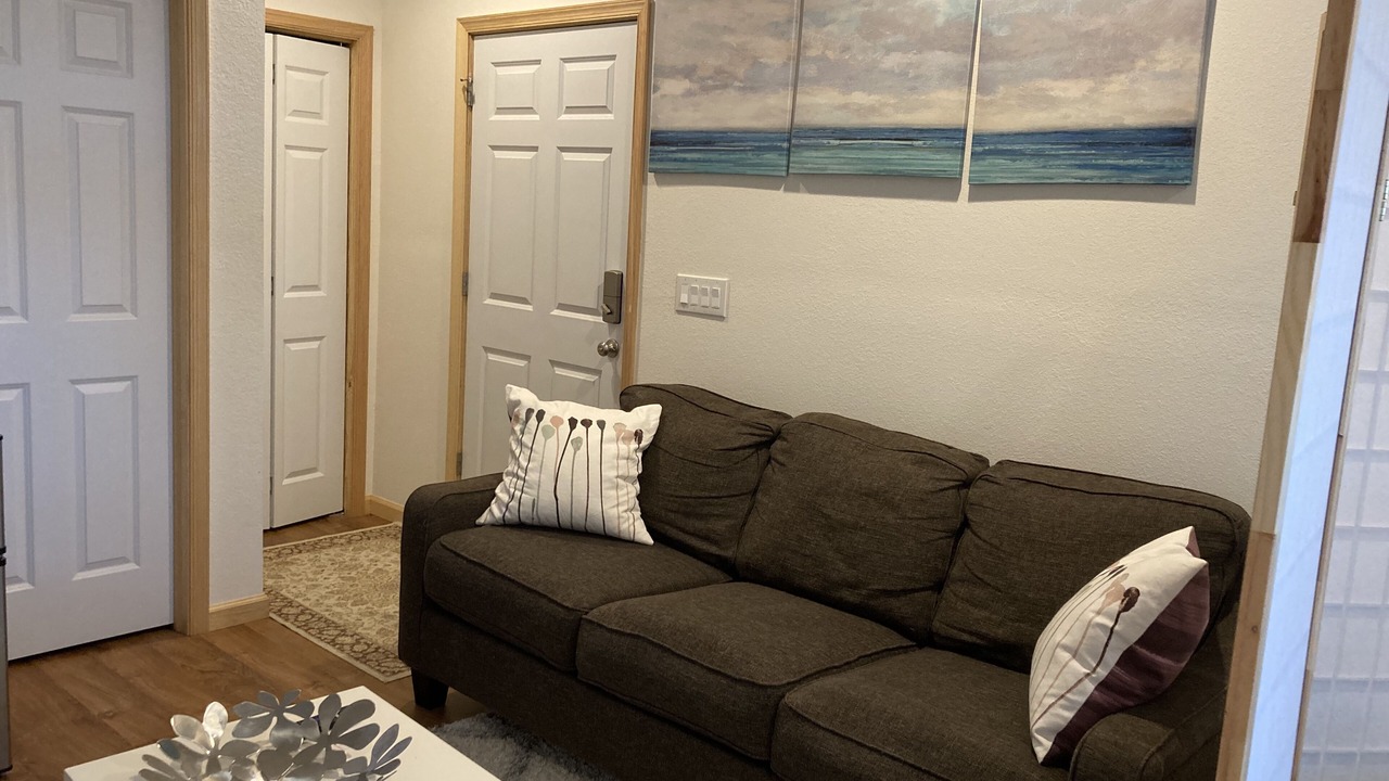 Photo of Livingroom in Colington