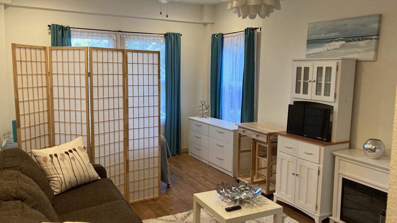 Photo of Livingroom in Colington