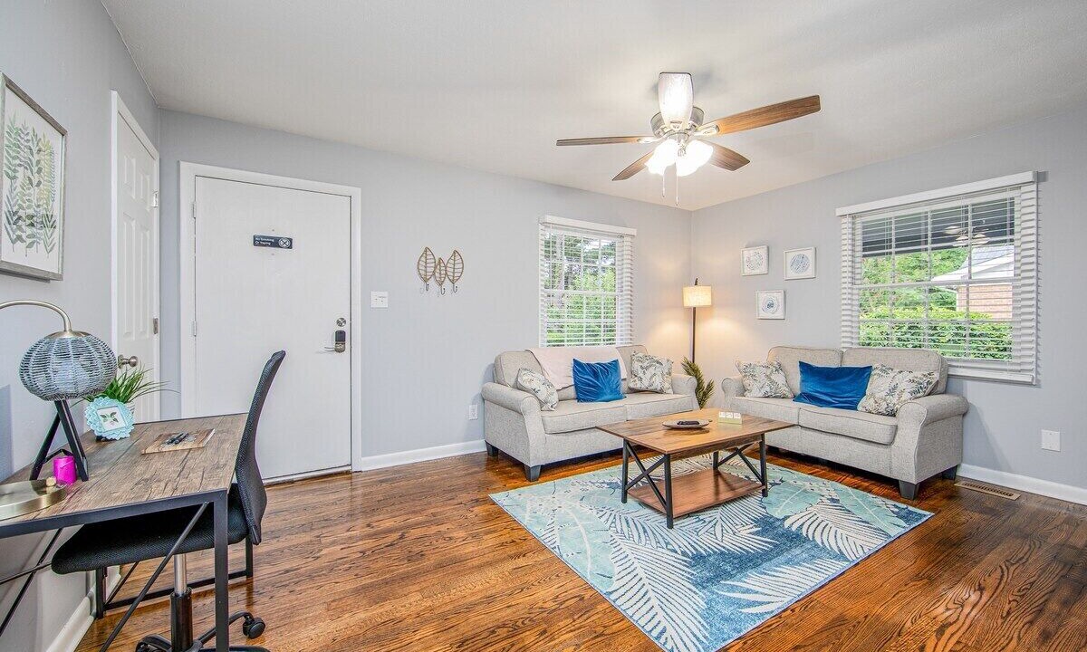 Photo of Livingroom in Westover