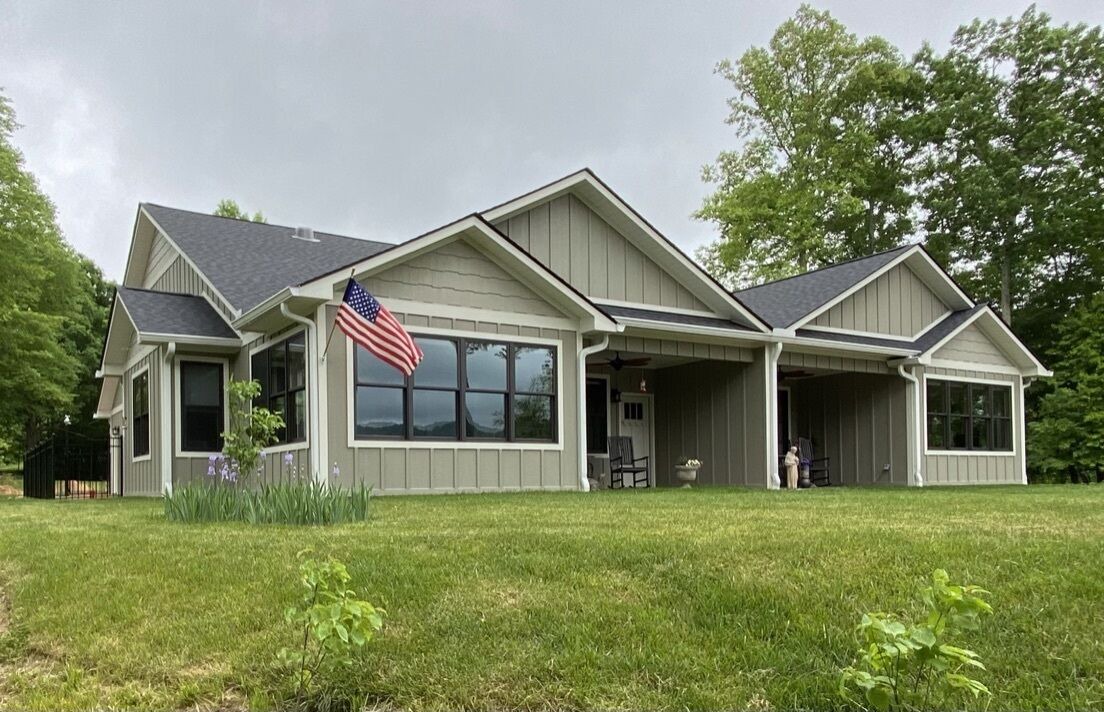 Photo of Outdoor in Mars Hill