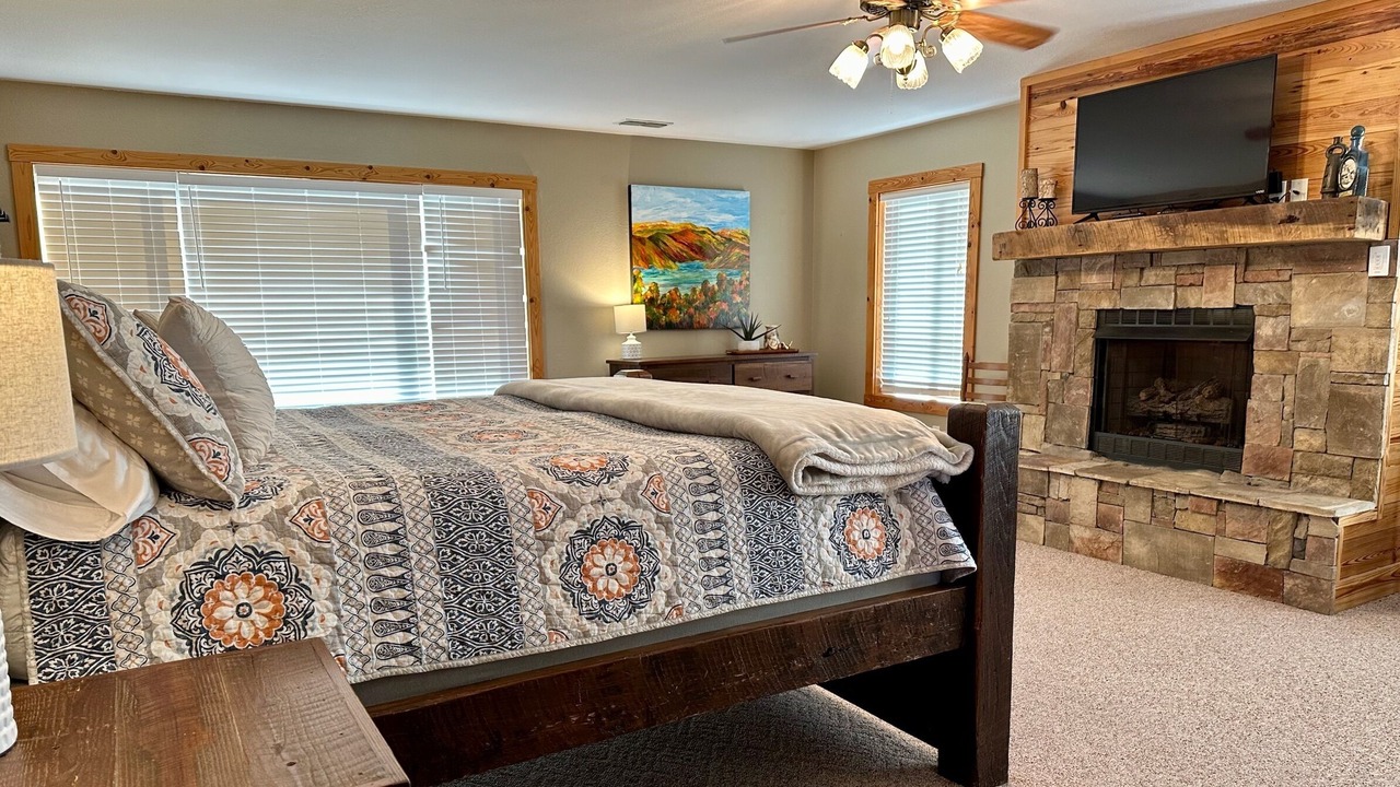 Photo of Livingroom in Robbinsville