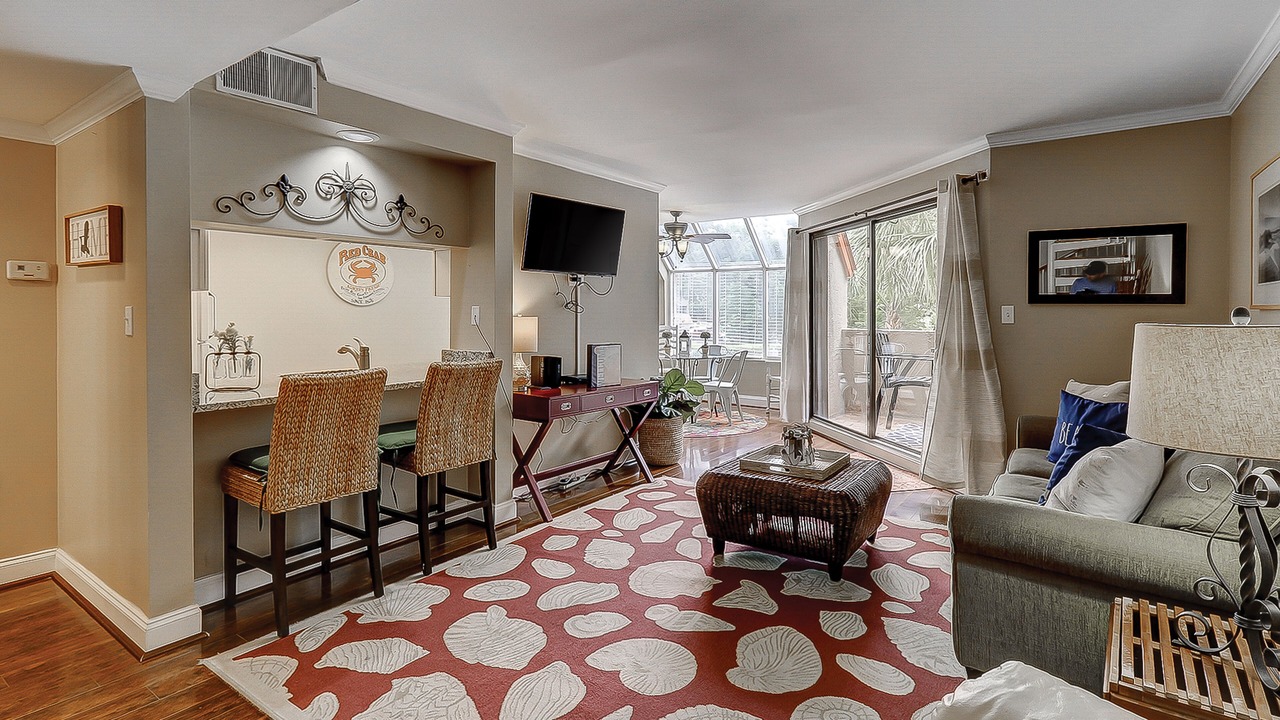Photo of Livingroom in Shelter Cove