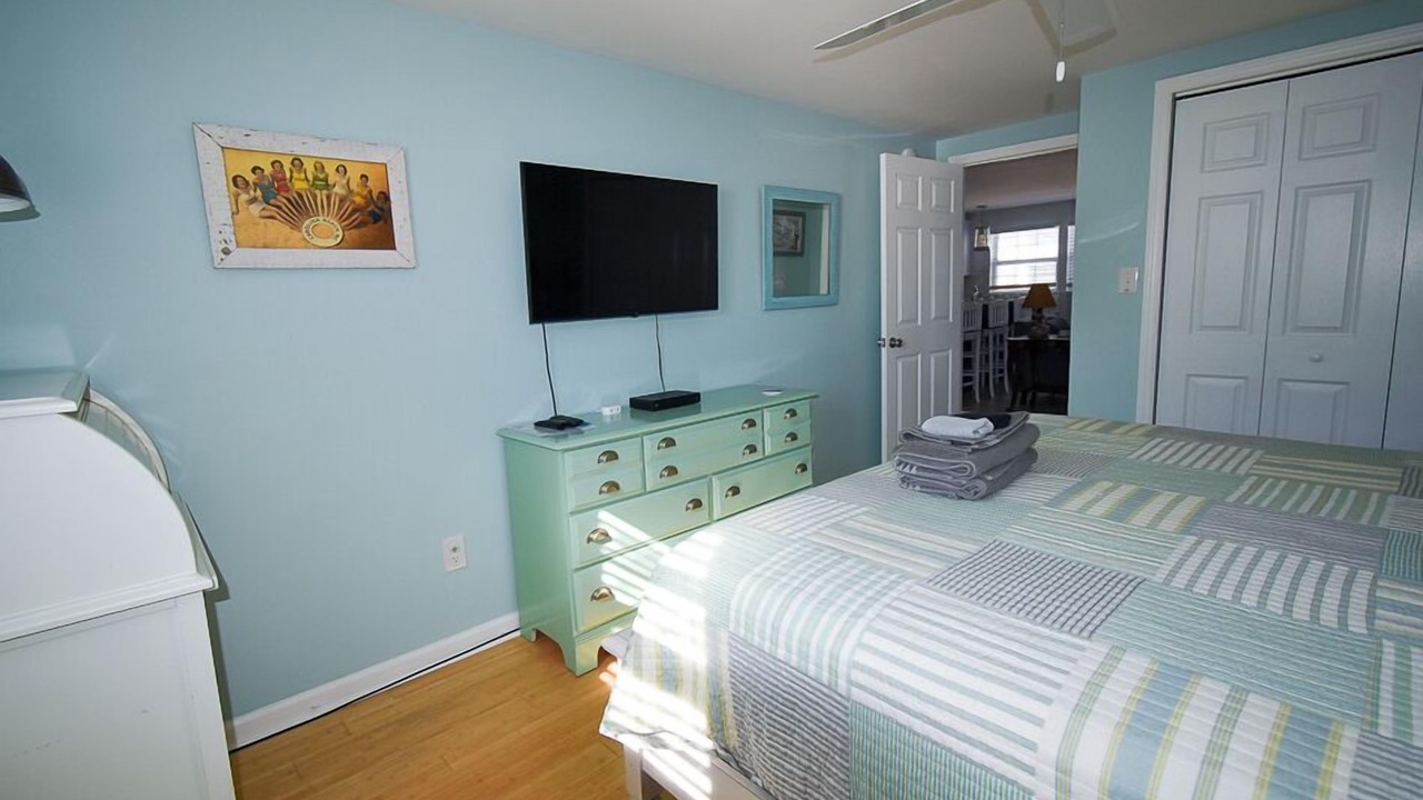 Photo of Bedroom in Carolina Beach