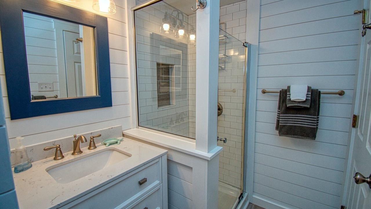 Photo of Bathroom in Carolina Beach
