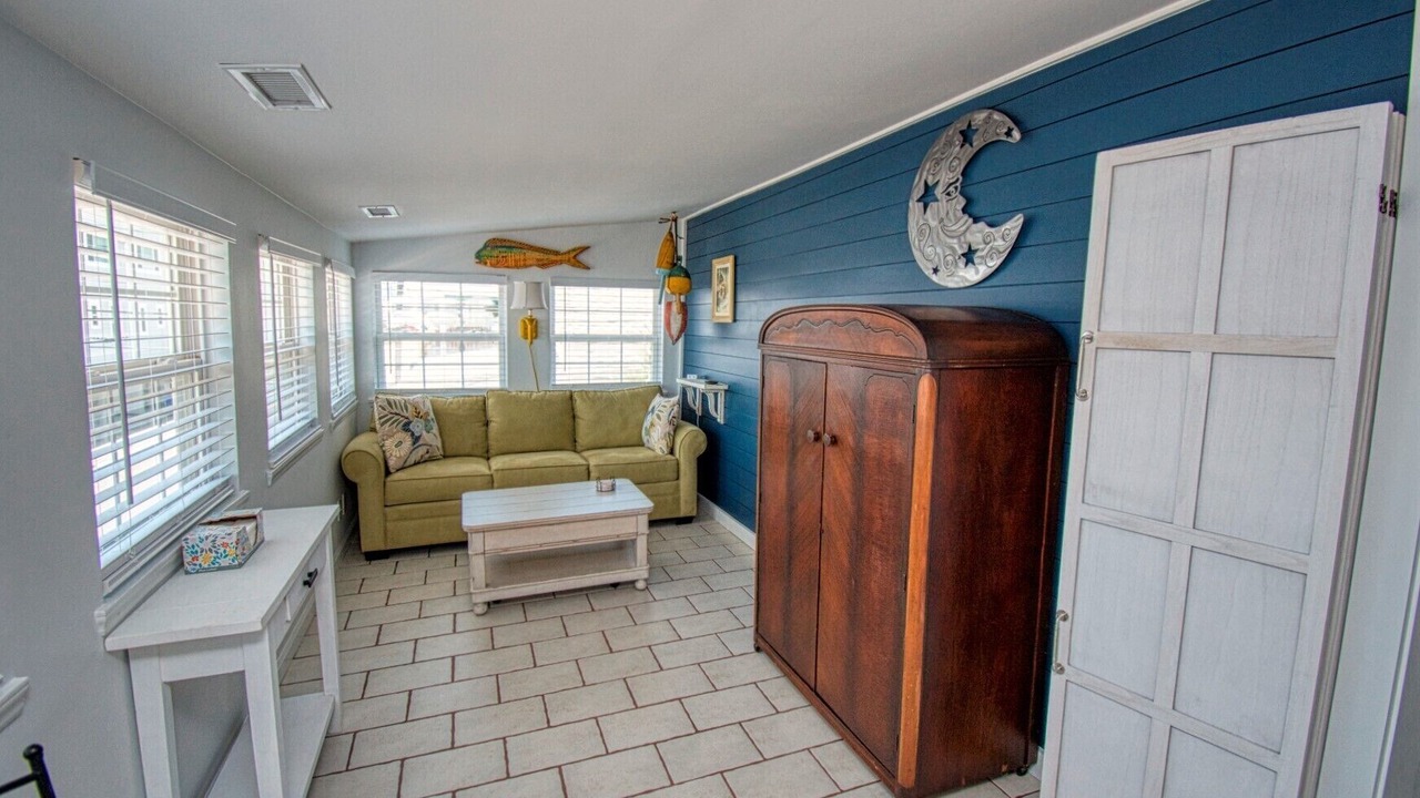 Photo of Livingroom in Carolina Beach