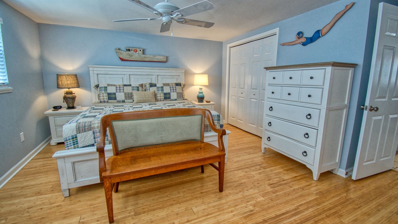 Photo of Bedroom in Carolina Beach