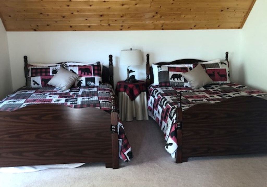 Photo of Bedroom in Piney Creek