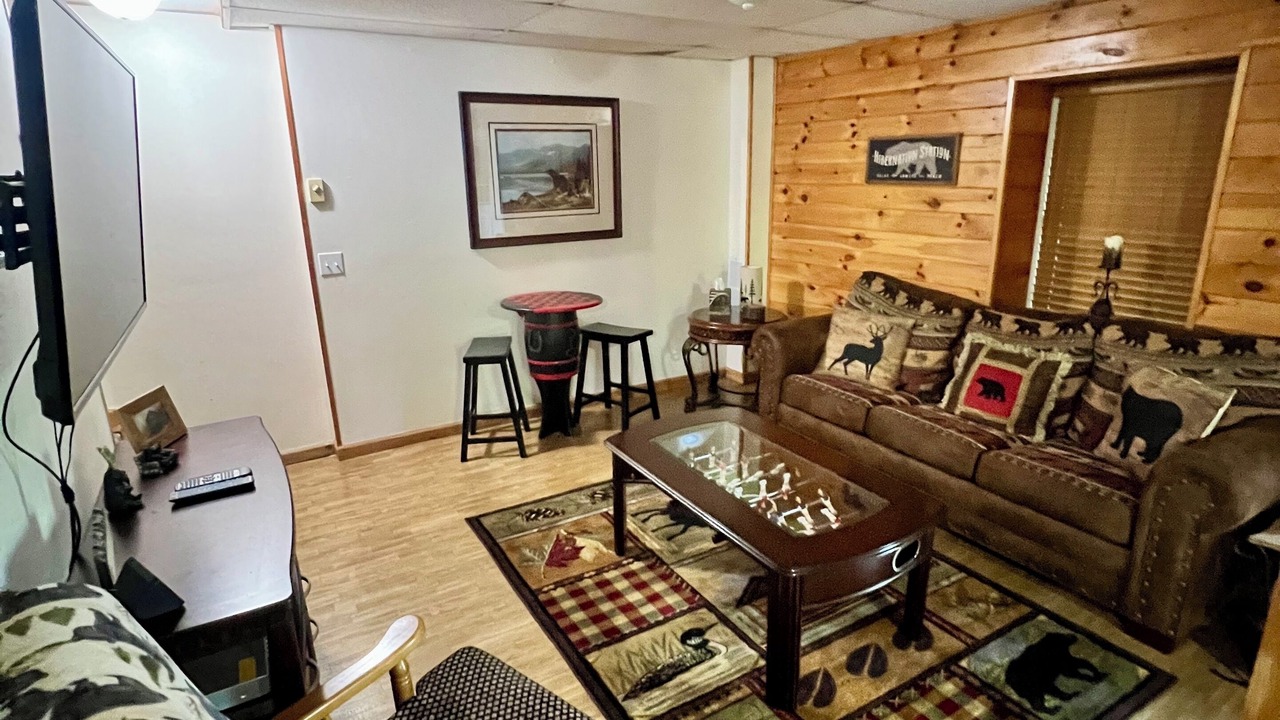 Photo of Livingroom in Piney Creek