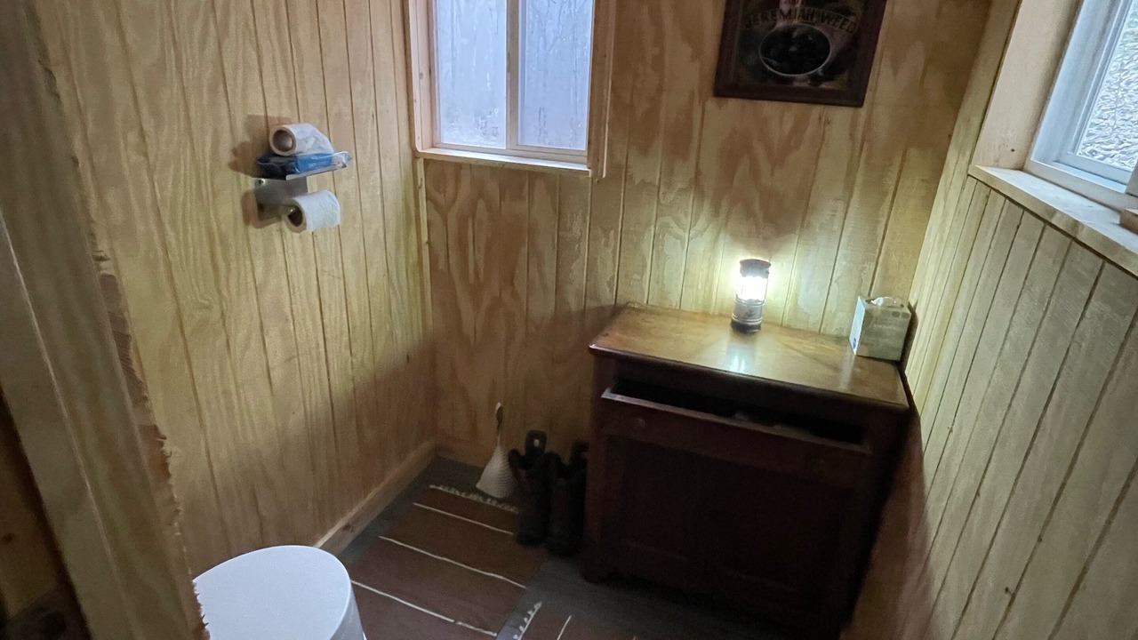 Photo of Bathroom in Barnardsville