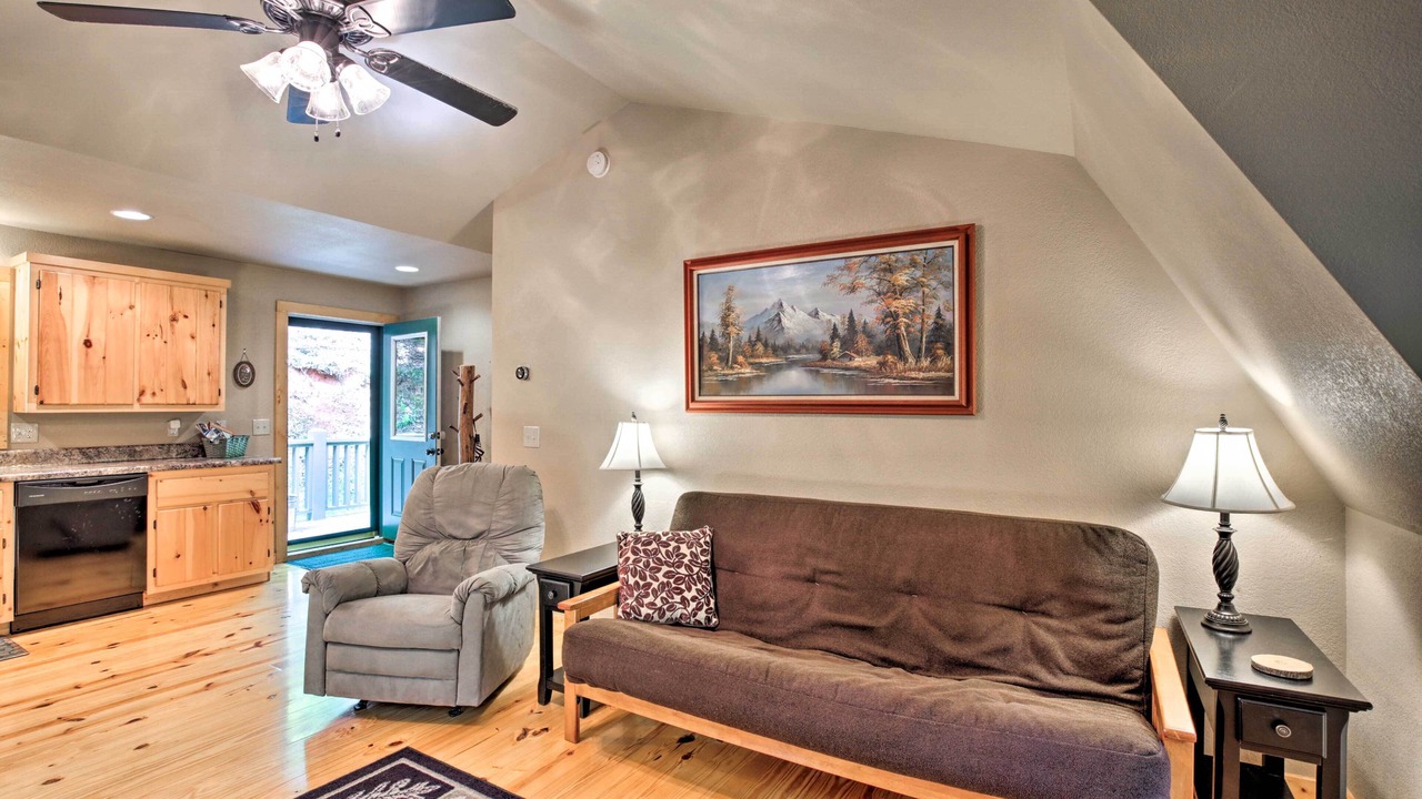 Photo of Livingroom in Murphy