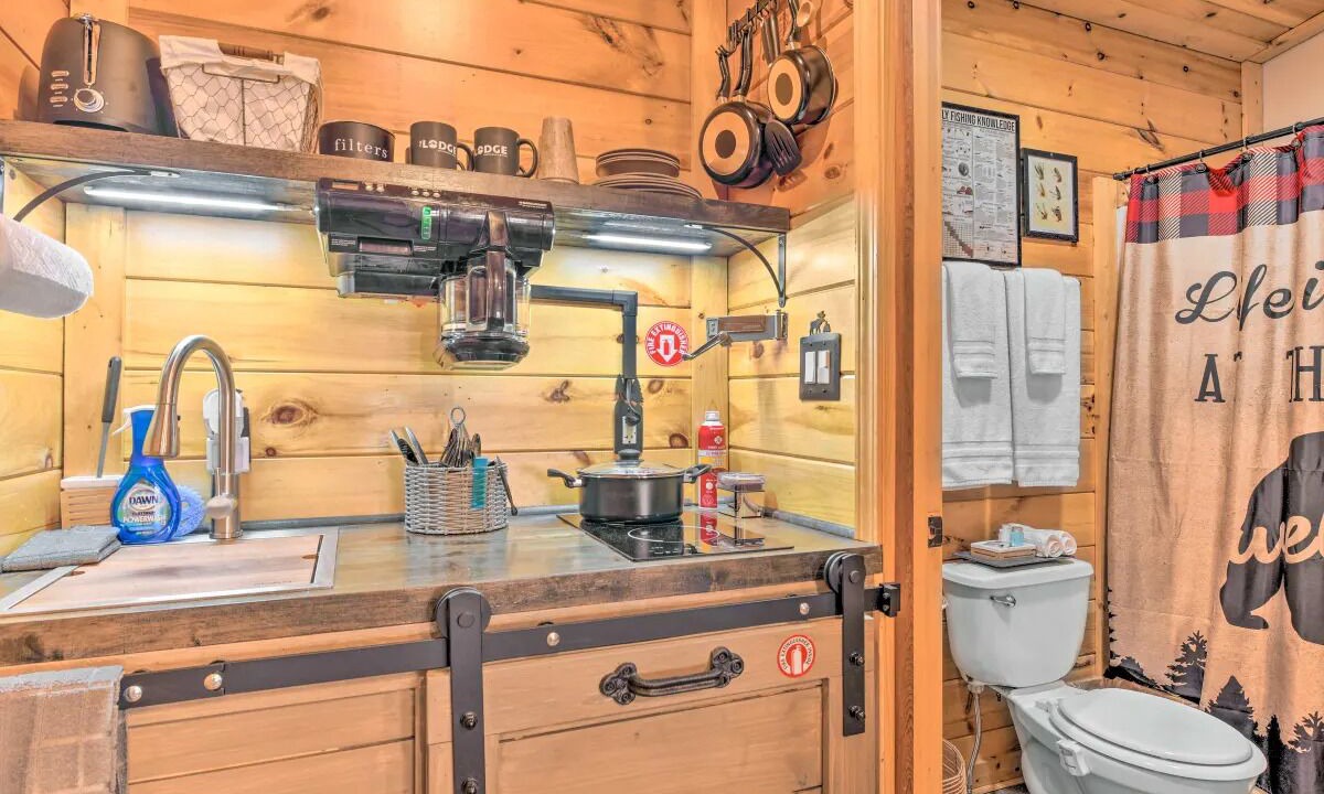 Photo of Bathroom in Bryson City