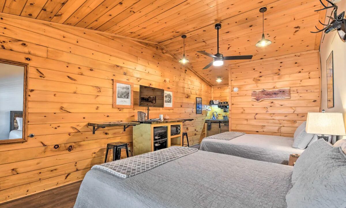 Photo of Bedroom in Bryson City