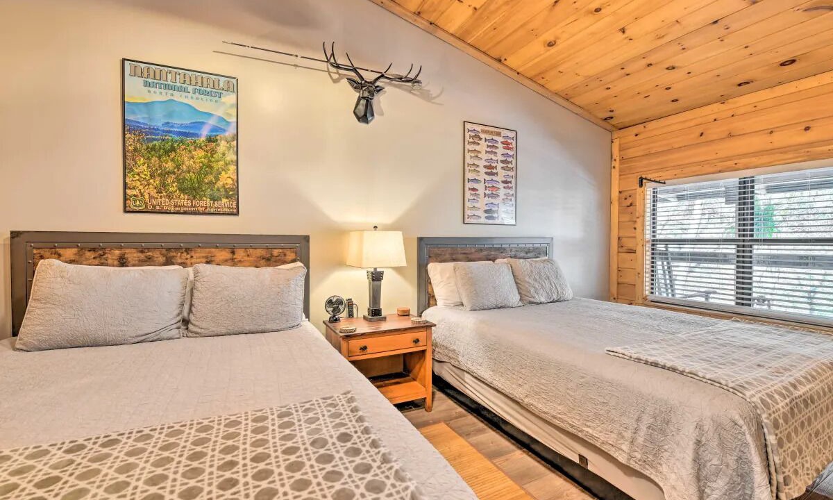Photo of Bedroom in Bryson City