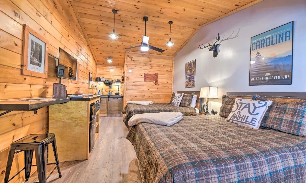 Photo of Bedroom in Bryson City