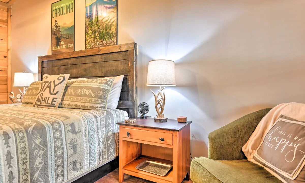 Photo of Bedroom in Bryson City
