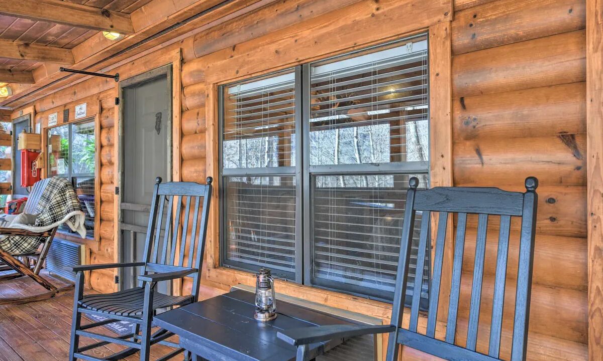 Photo of Patio Balcony in Bryson City
