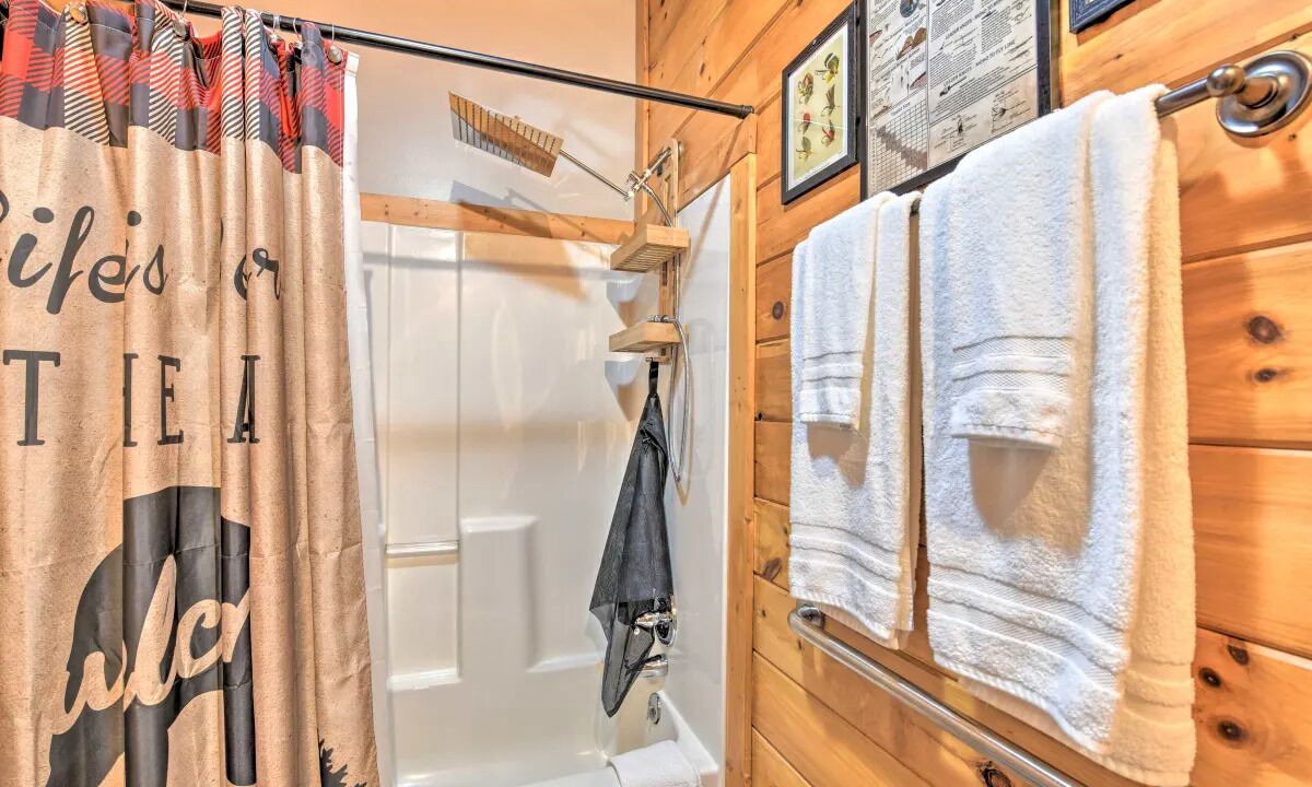 Photo of Bathroom in Bryson City