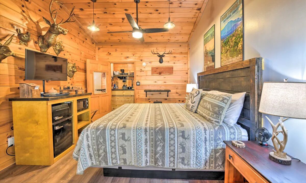 Photo of Bedroom in Bryson City