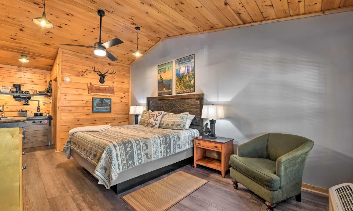 Photo of Bedroom in Bryson City